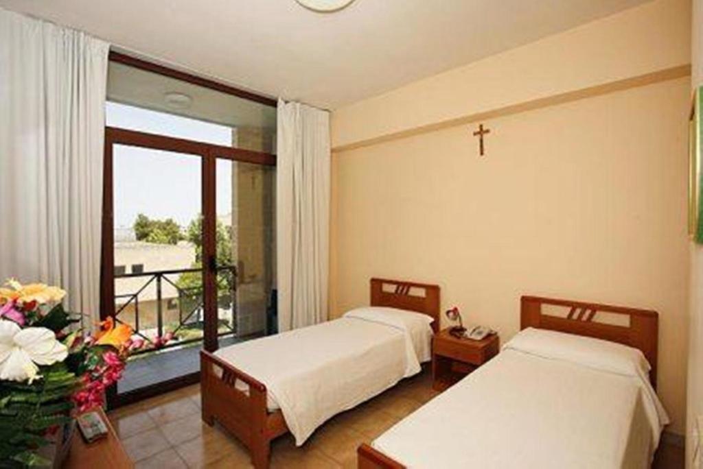 Casa Pastor Bonus Hotell Lecce Rom bilde